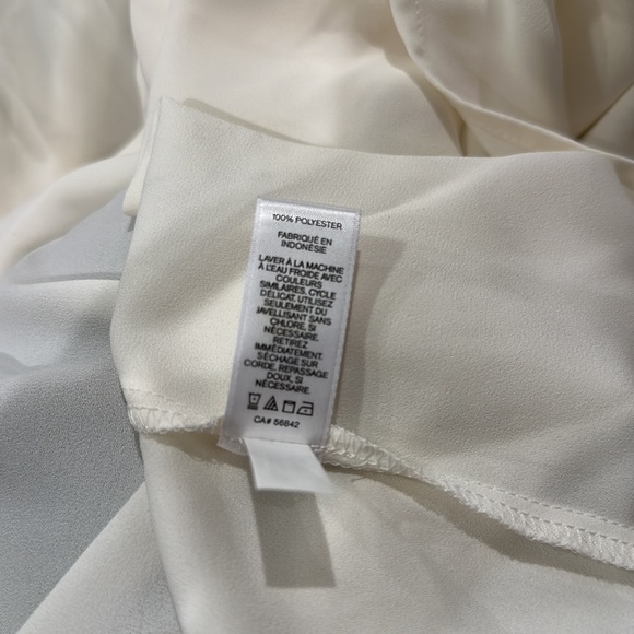 Off the shoulder 3/4 sleeve top - Picture 5 of 6